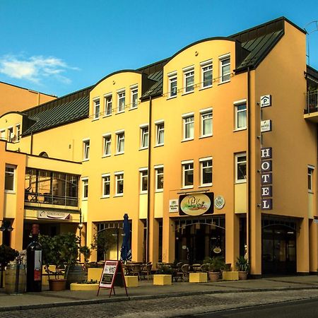 Stadt-Hotel Loerrach Gbr Exterior photo